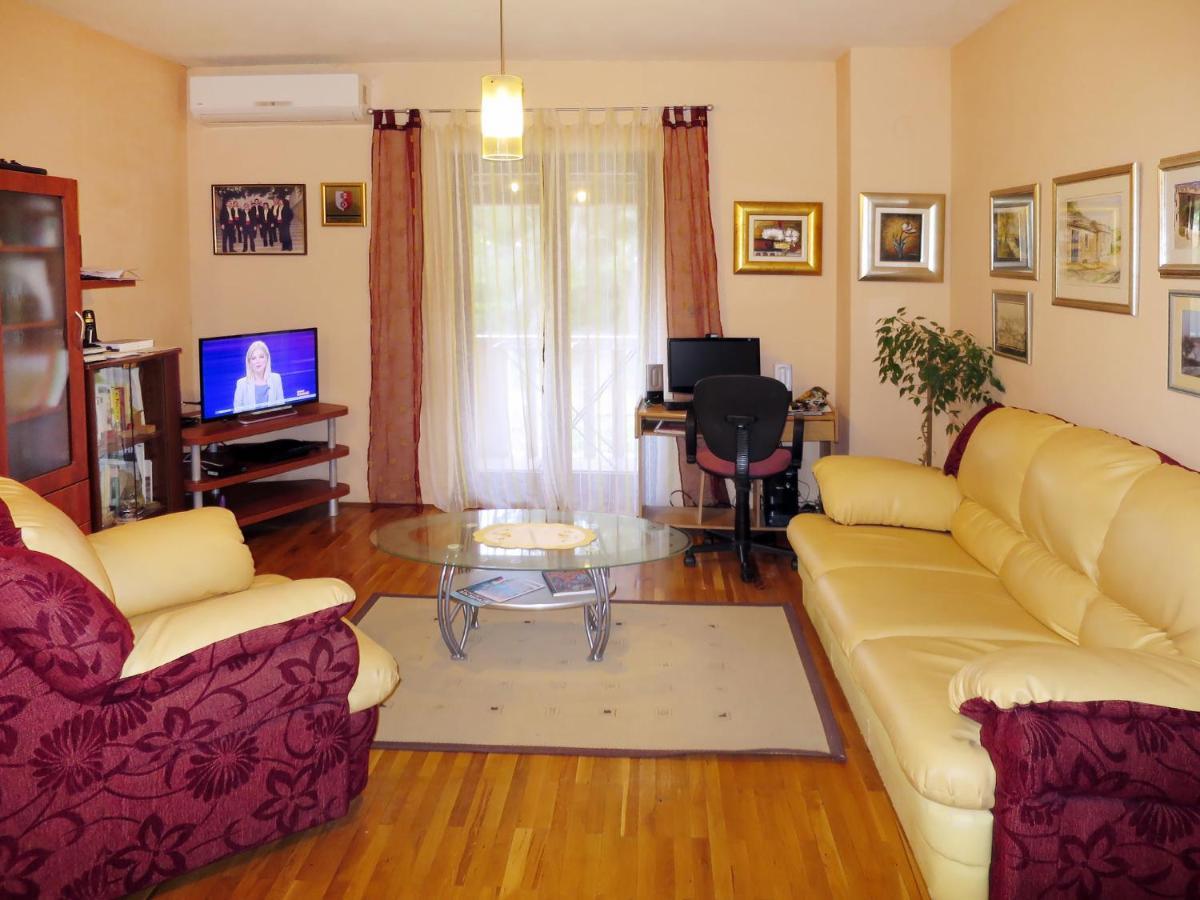 Mirce Apartment Mira By Interhome מראה חיצוני תמונה